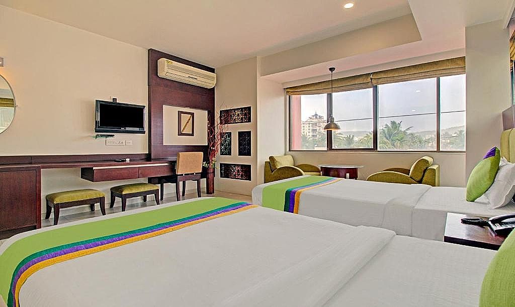 Treebo Bhairavee, Baner Deluxe Double Room 5