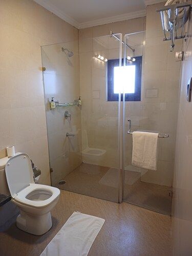 Corporate Deluxe Twin Bed-Double