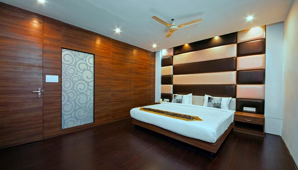 B.S.Park Plaza Superior Room 20