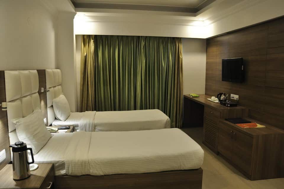 B.S.Park Plaza Superior Room 15