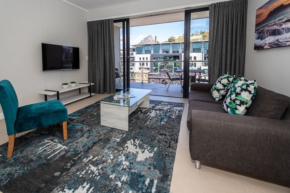 The Rockwell Luxury Suites Deluxe Apartment, 1 Bedroom 8