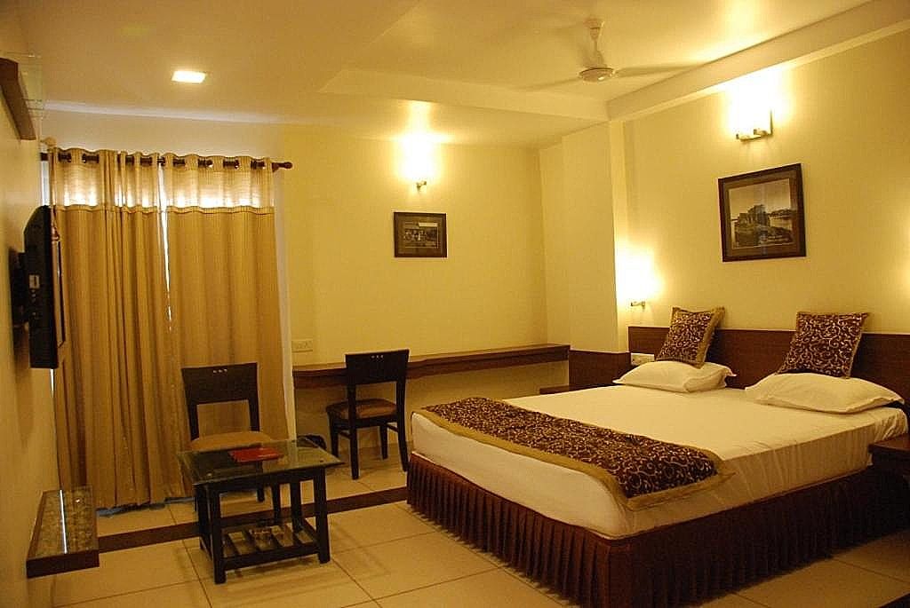 Grand Ashirwad Beacon, Bhopal Deluxe Room 3
