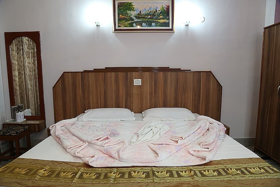 Hotel Priya Palace Classic Room 2