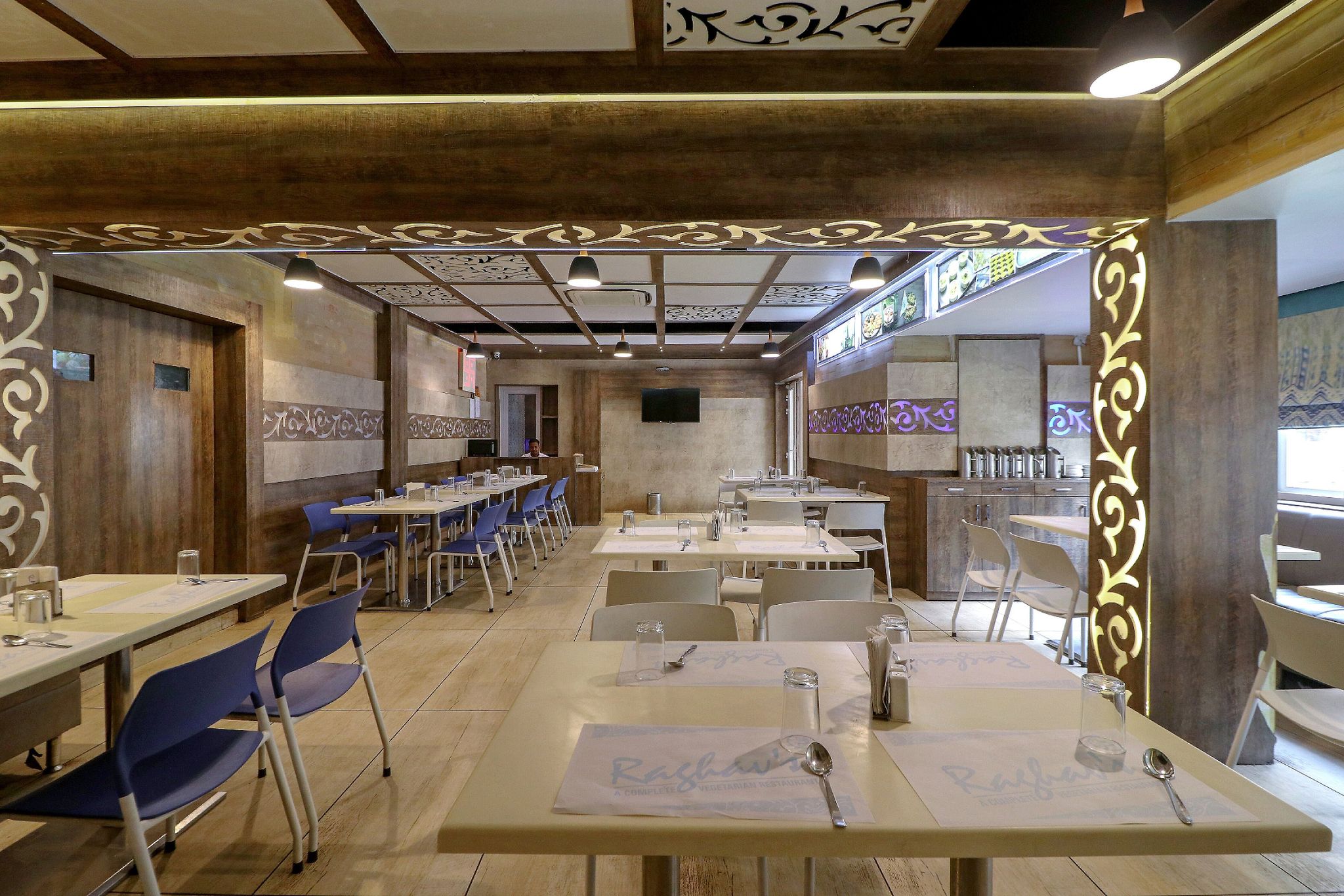 Food & Dining