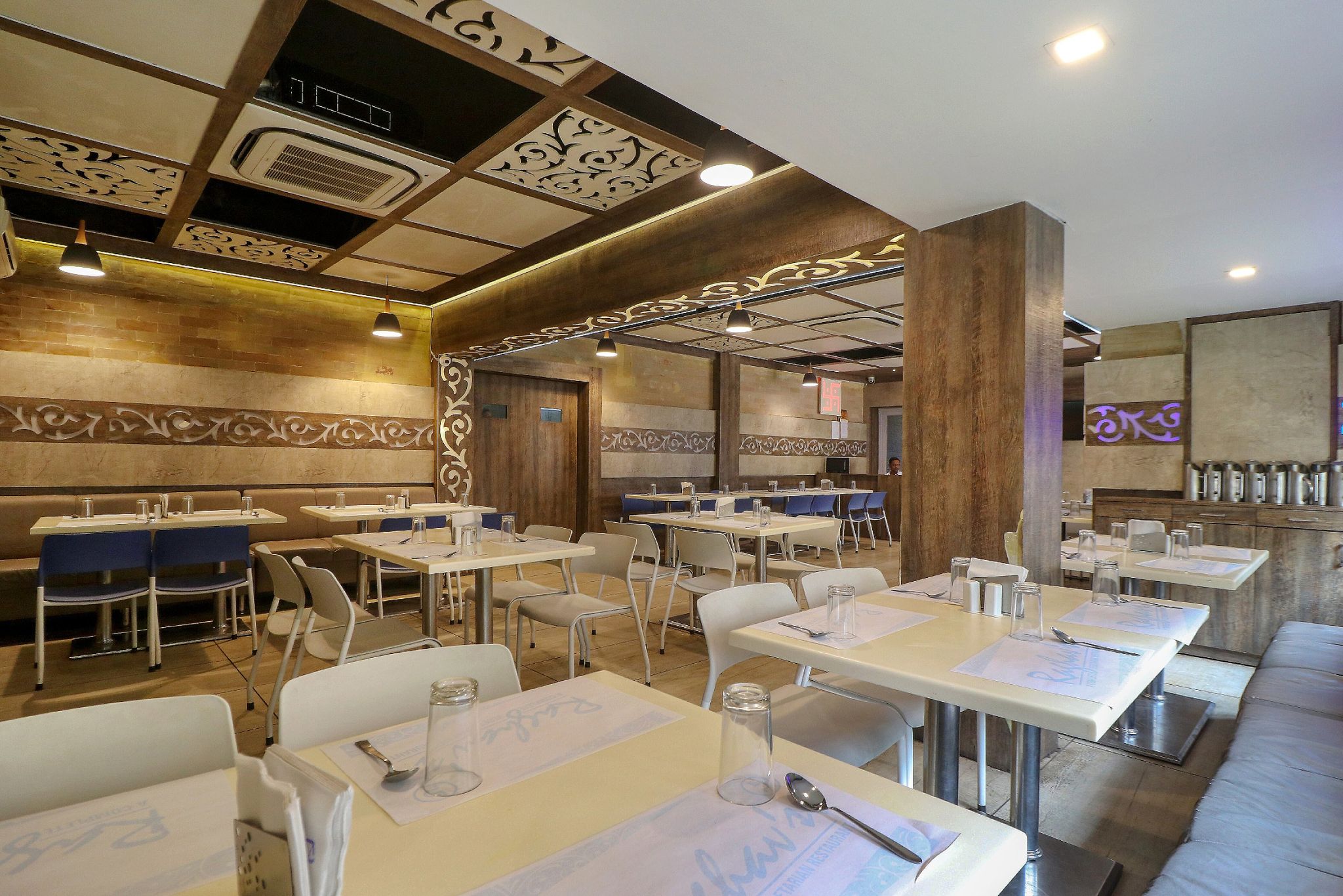 Food & Dining