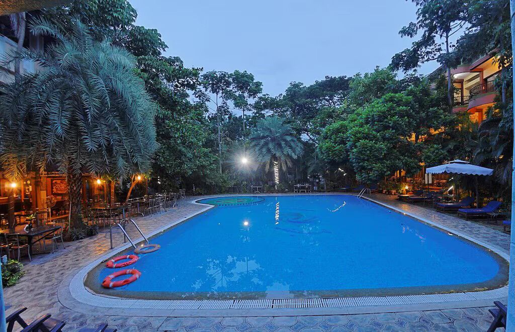 Pool