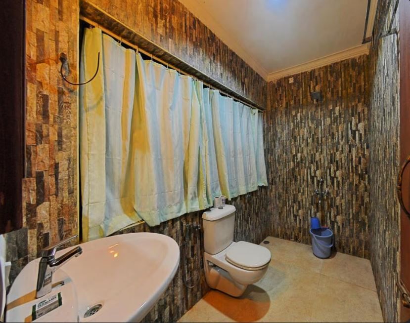 Hotel Mahabs Deluxe AC Room 3