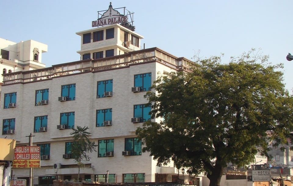 undefined Hotel Diana Palace