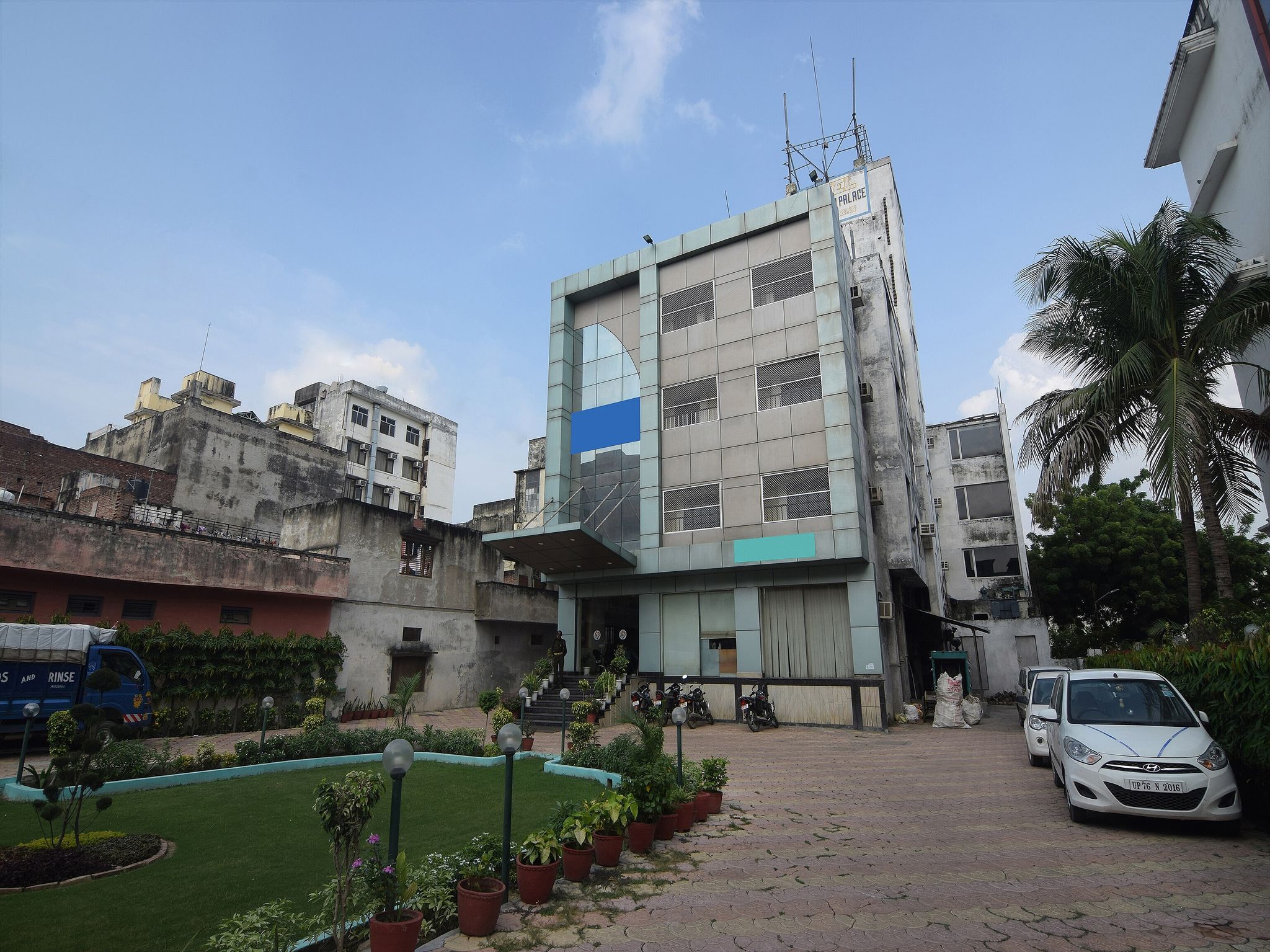 Hotel Exterior