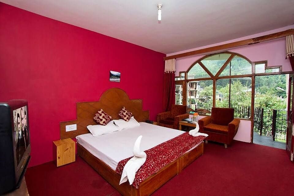 Himanshu Resorts