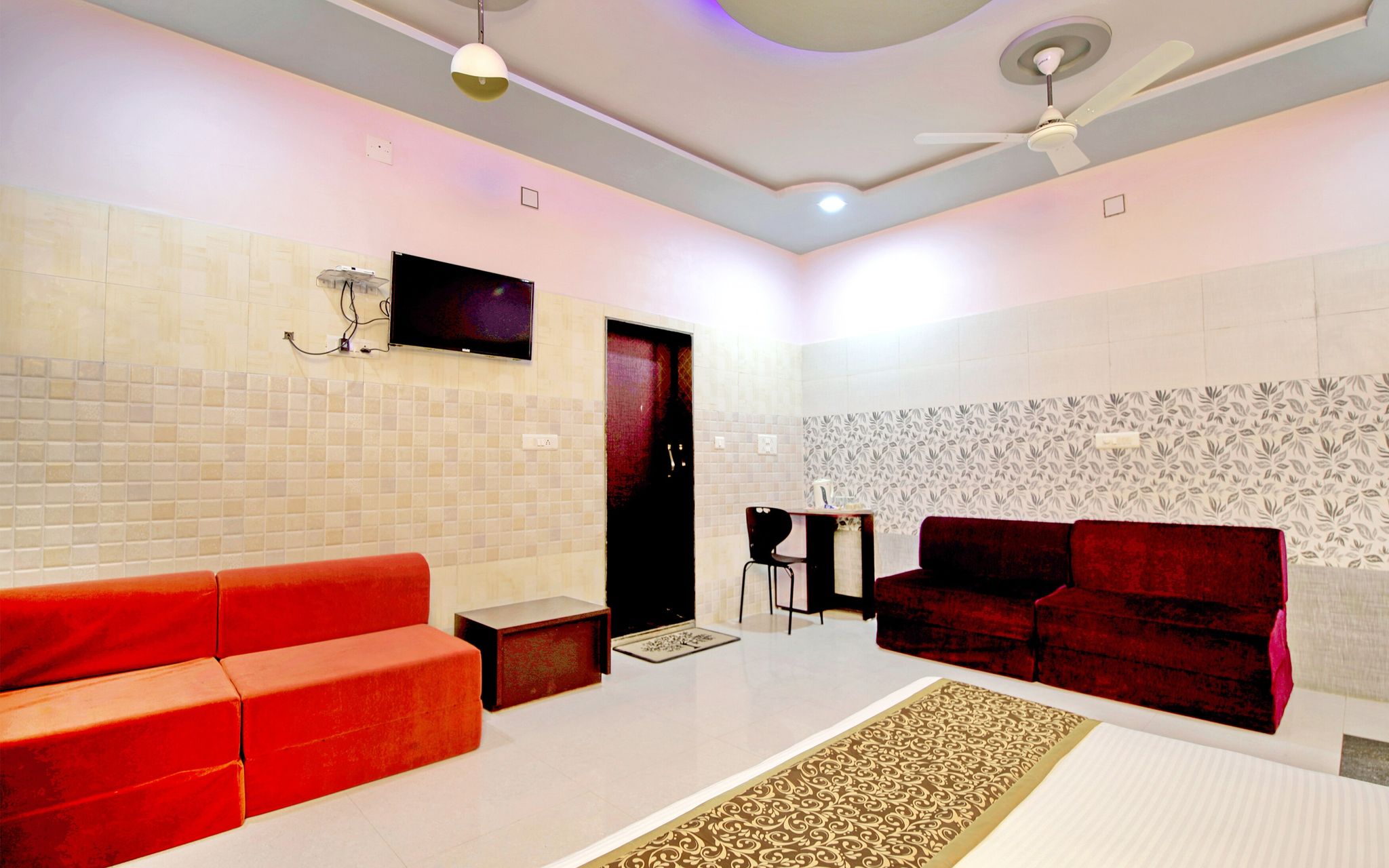 Luxurious Family Suite