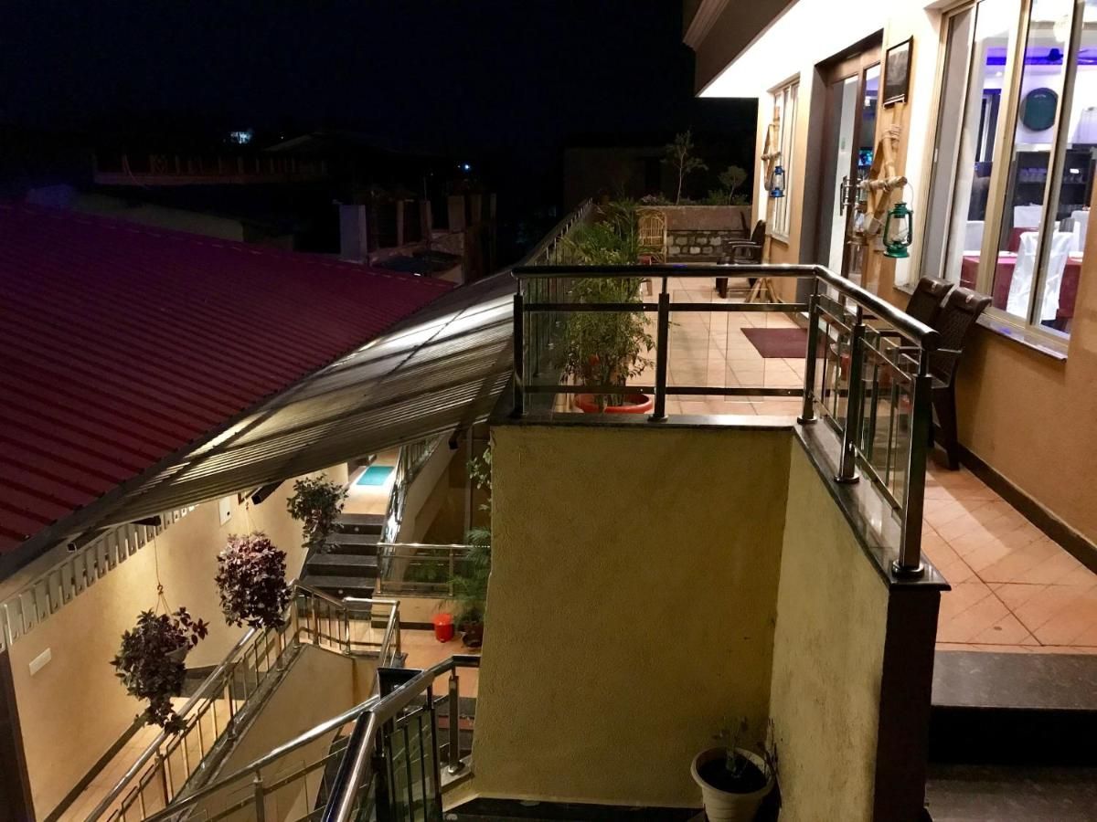 Hotel Exterior