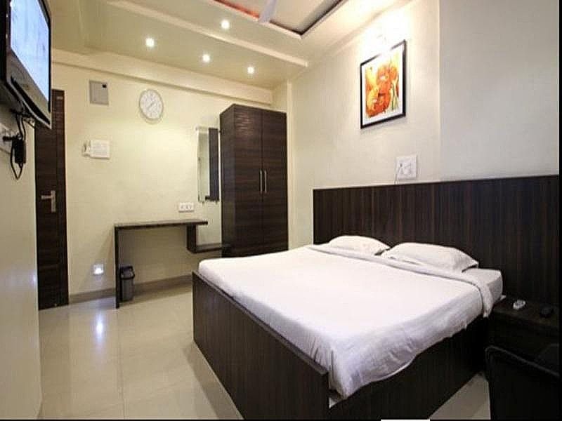 Executive A/C Room