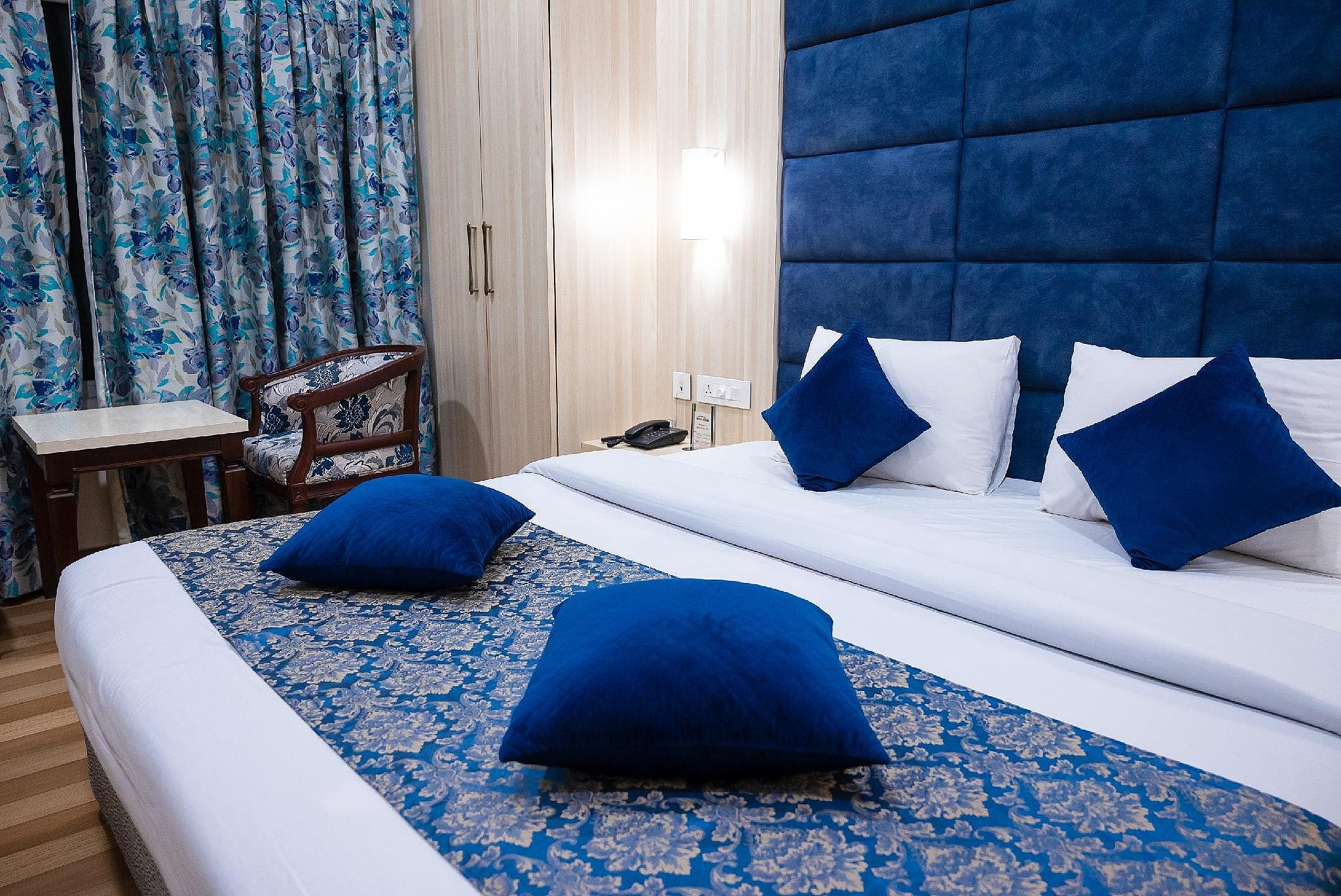 Hotel Sagar (Pure Veg) Suite Room 5