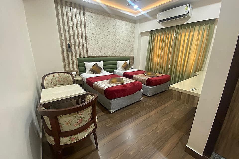Standard Deluxe Room (AC) with Free WiFi