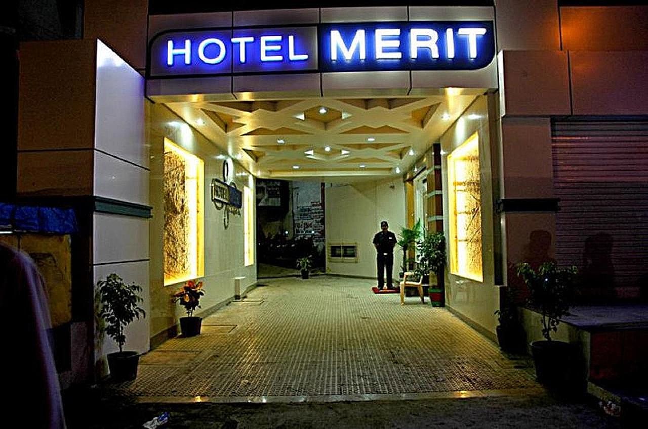 undefined Hotel Merit Surat 7