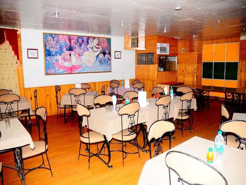 undefined HOTEL PRESIDENT -PURE VEGETARIAN DALHOUSIE (Centrally Heated & Air Conditioned) 5