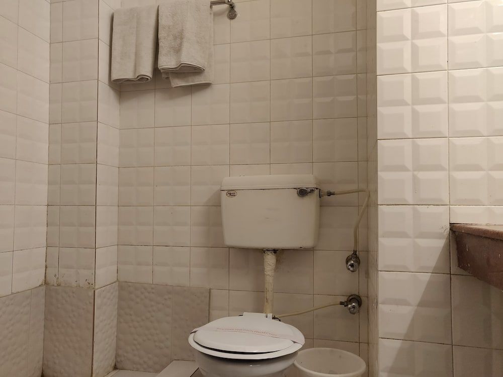 Hotel Jammu Premier Superior Double Room 8