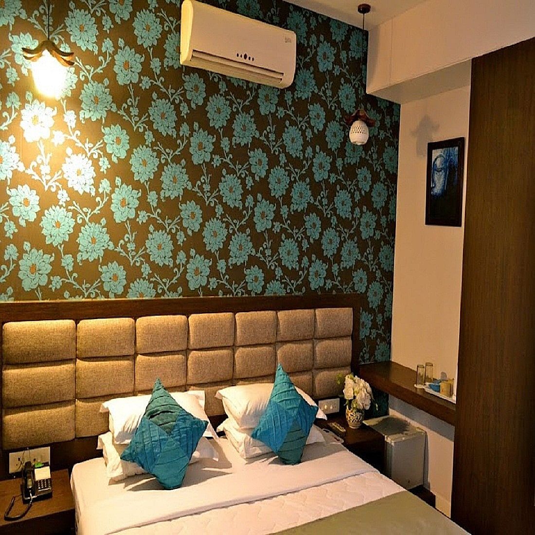 Hotel Buddha Deluxe Room 4