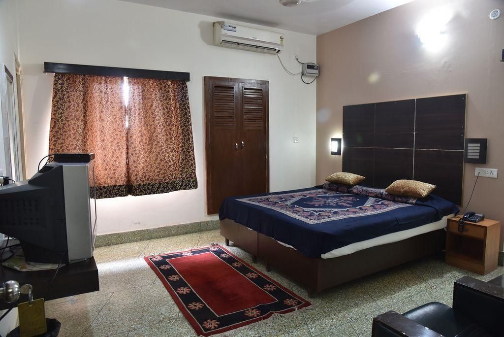 Hotel Ajaya By S R Hotels Deluxe Room AC 2