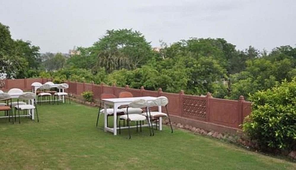 Hotel Aditya
