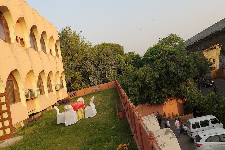 Hotel Aditya