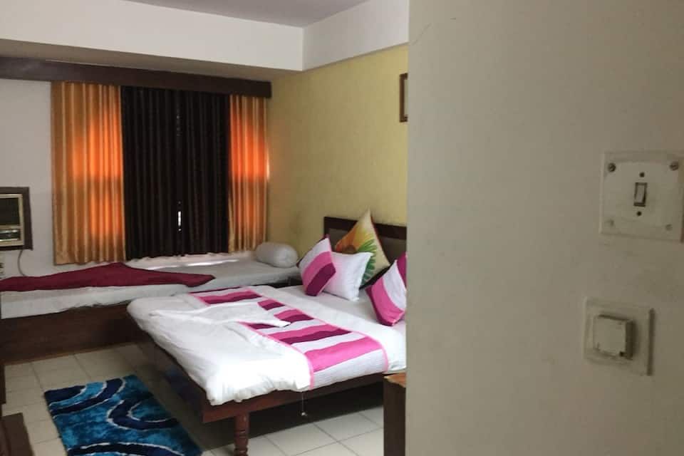Hotel Aditya