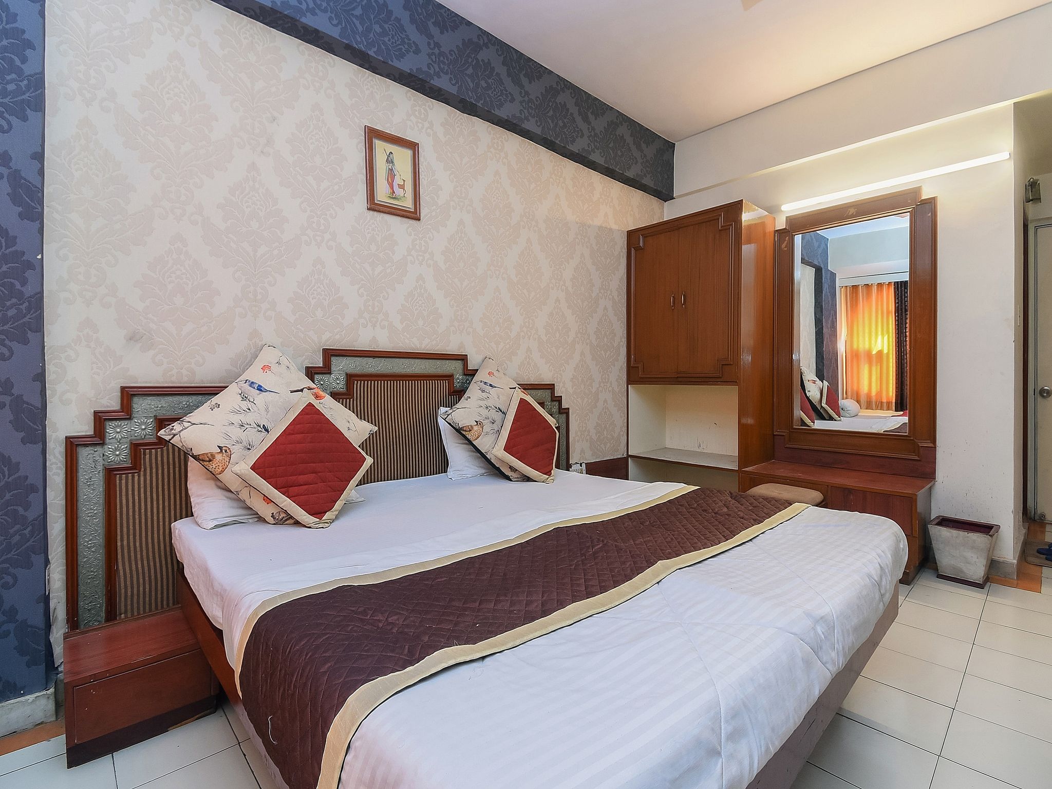 Hotel Aditya Deluxe Room 10