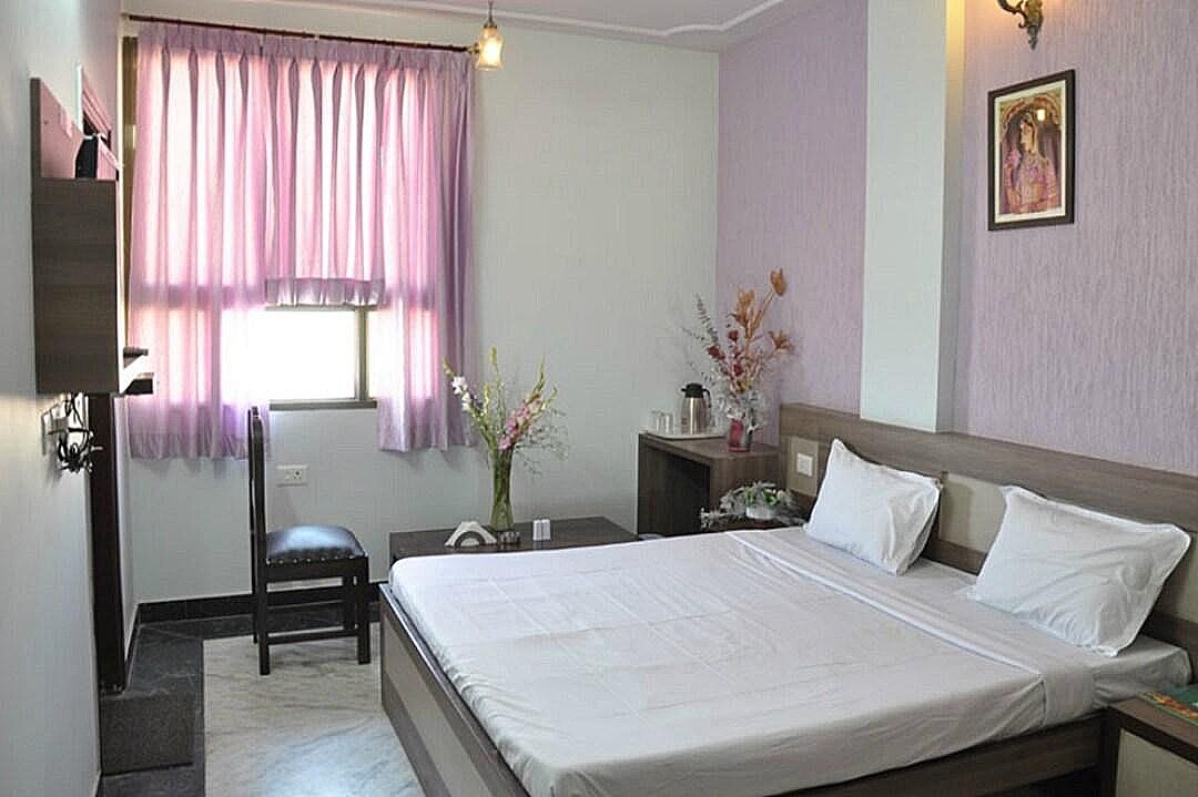 Hotel Siddharth Residency