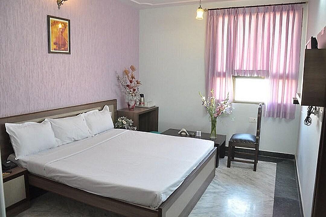 Hotel Siddharth Residency