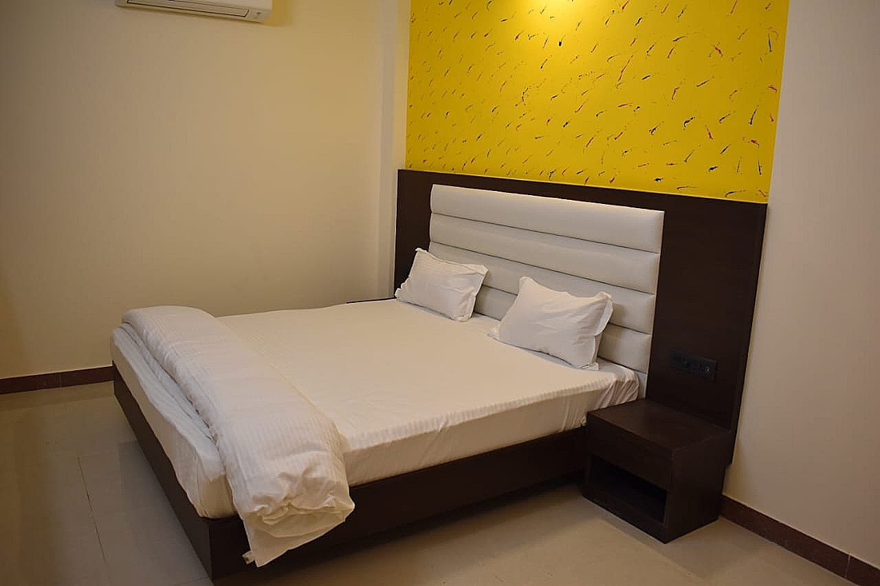 Hotel Siddharth Residency