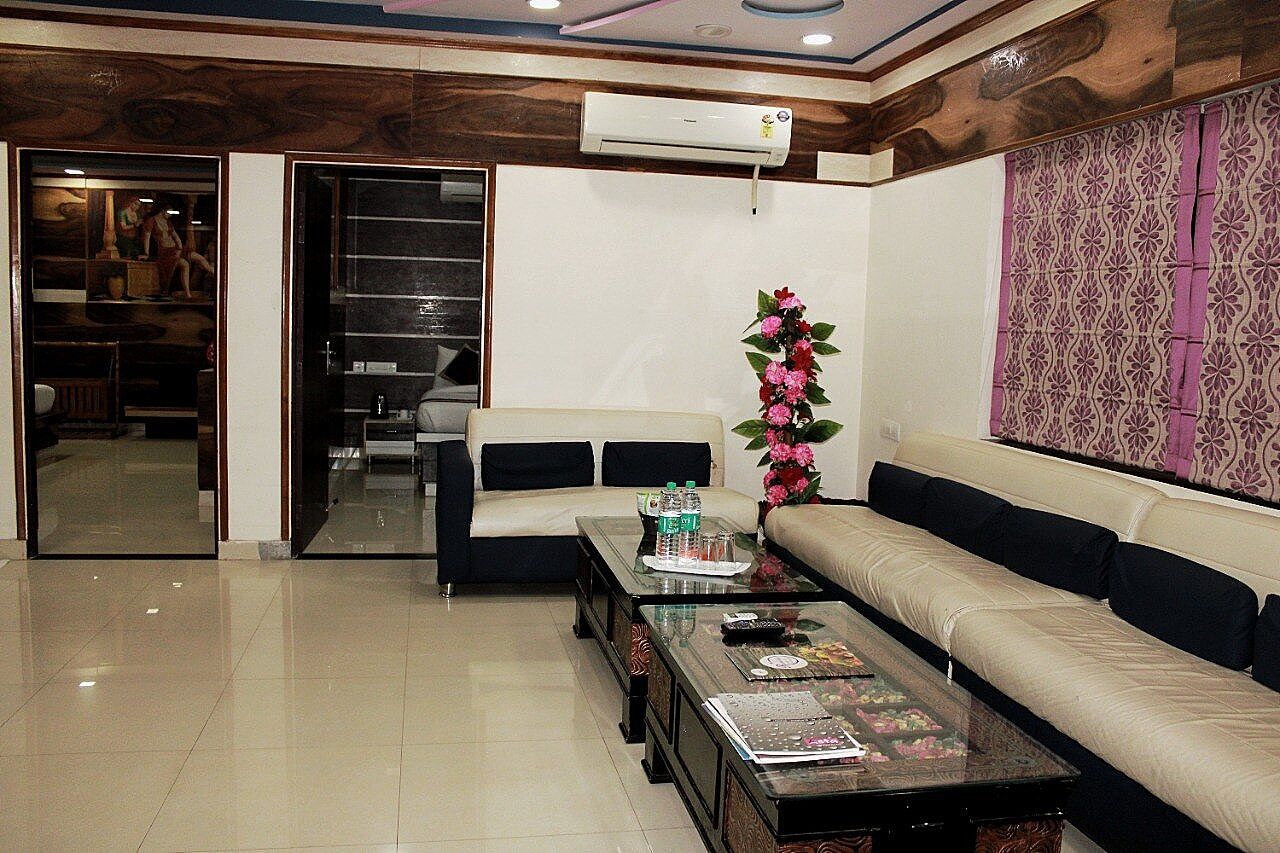 Hotel Siddharth Residency