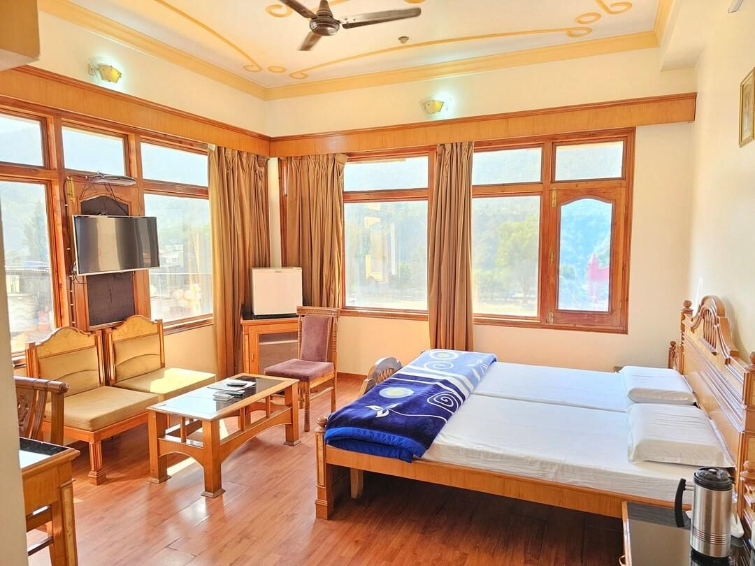 Super Deluxe Room