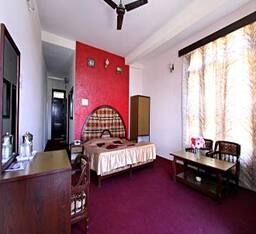 Standard Family Room