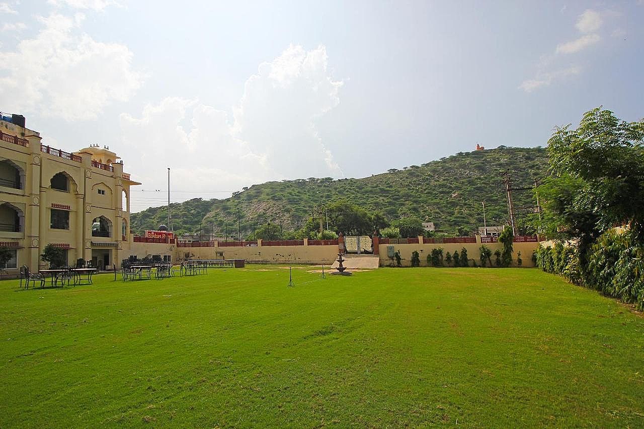 undefined Roshan Haveli Resort 3