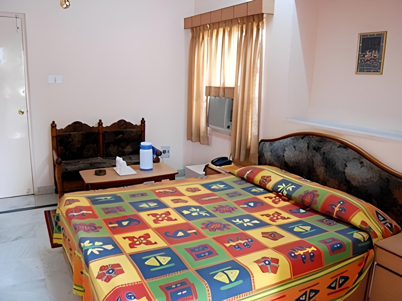The Xpress A JHM Hotels