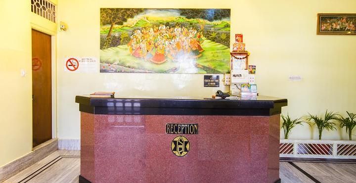 The Xpress A JHM Hotels