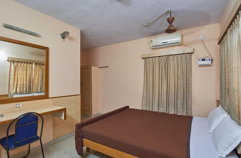 Vinodhara Guest House Non AC Room