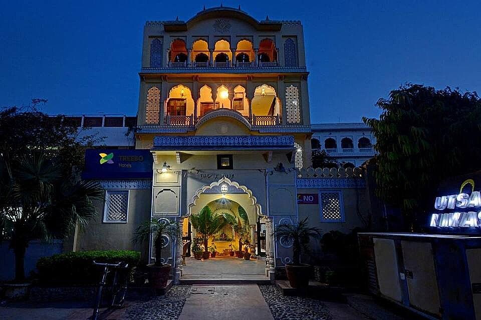 Hotel Exterior