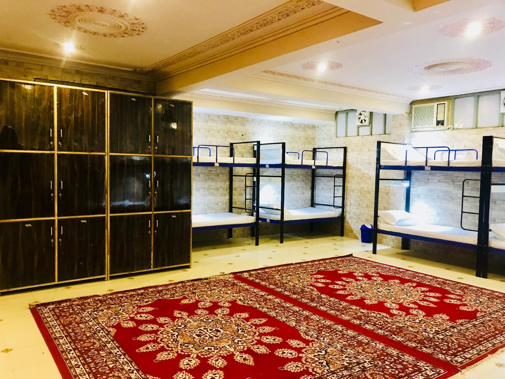 1 Person in 10-Bed Dormitory - Mixed