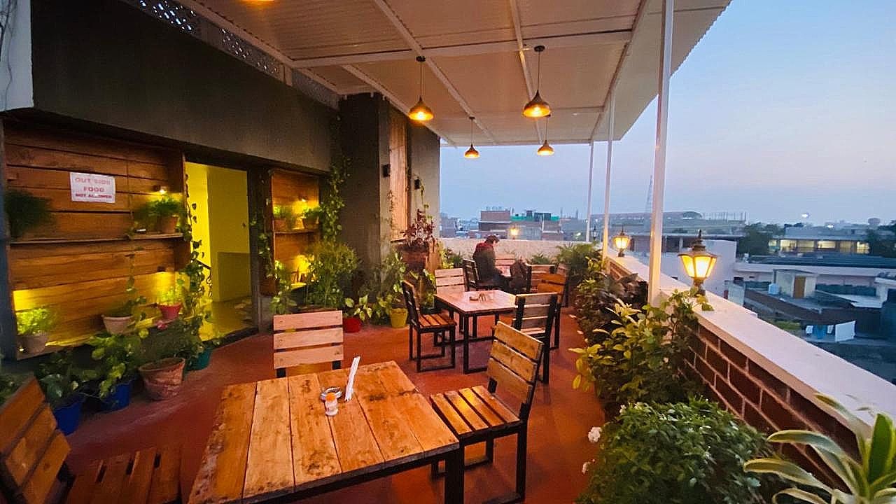 undefined Hotel Classic Inn 5