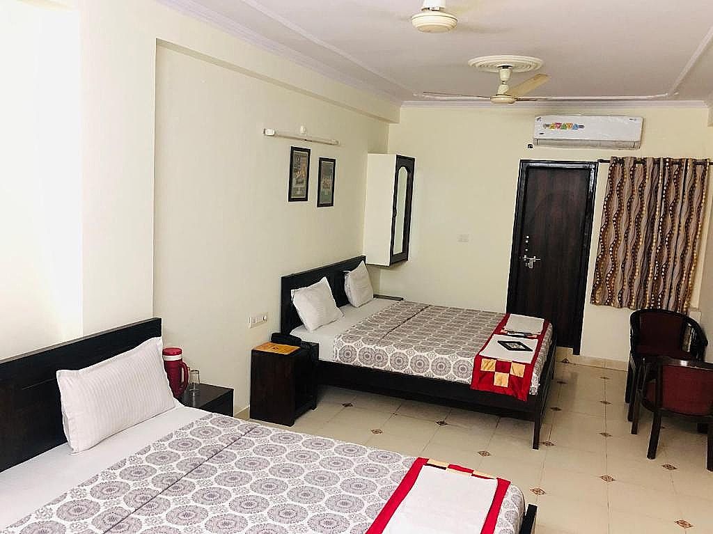 undefined Hotel Classic Inn 5