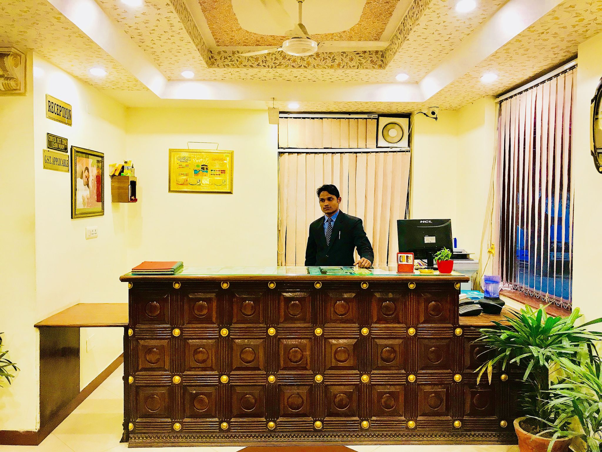 undefined Hotel Classic Inn 4