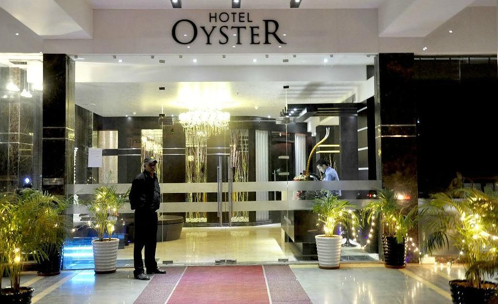 undefined Hotel Oyster 7