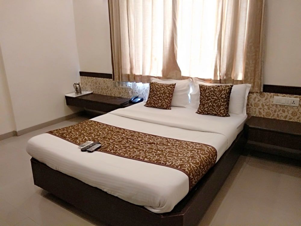 Hotel Sai Grand Castle Inn Standard Room, 1 Double Bed 4