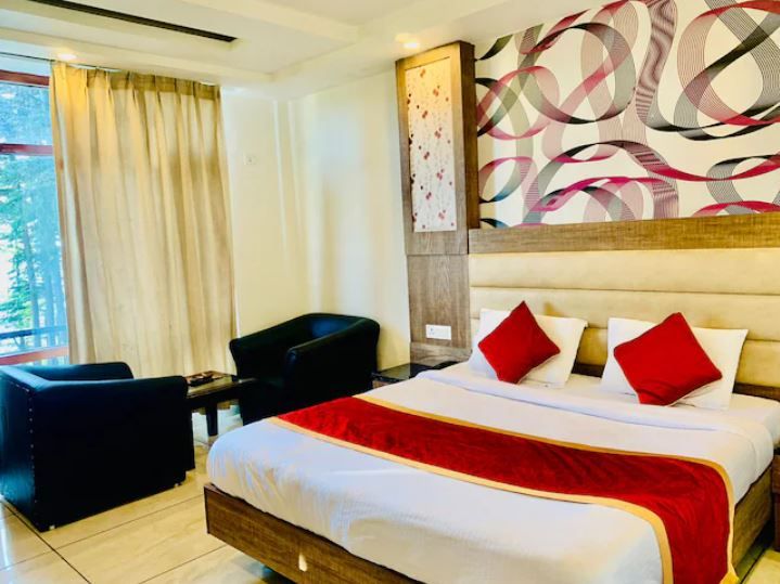 Hotel Jai Shree Semi Deluxe Room Basement