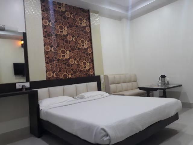 Super Deluxe Room With Balcony