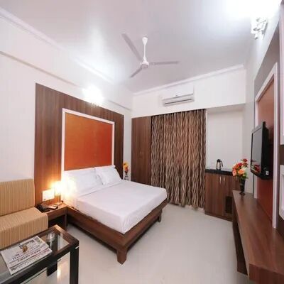 Hotel Sai Sangam DELUXE NON AC ROOM WITH FAN 2