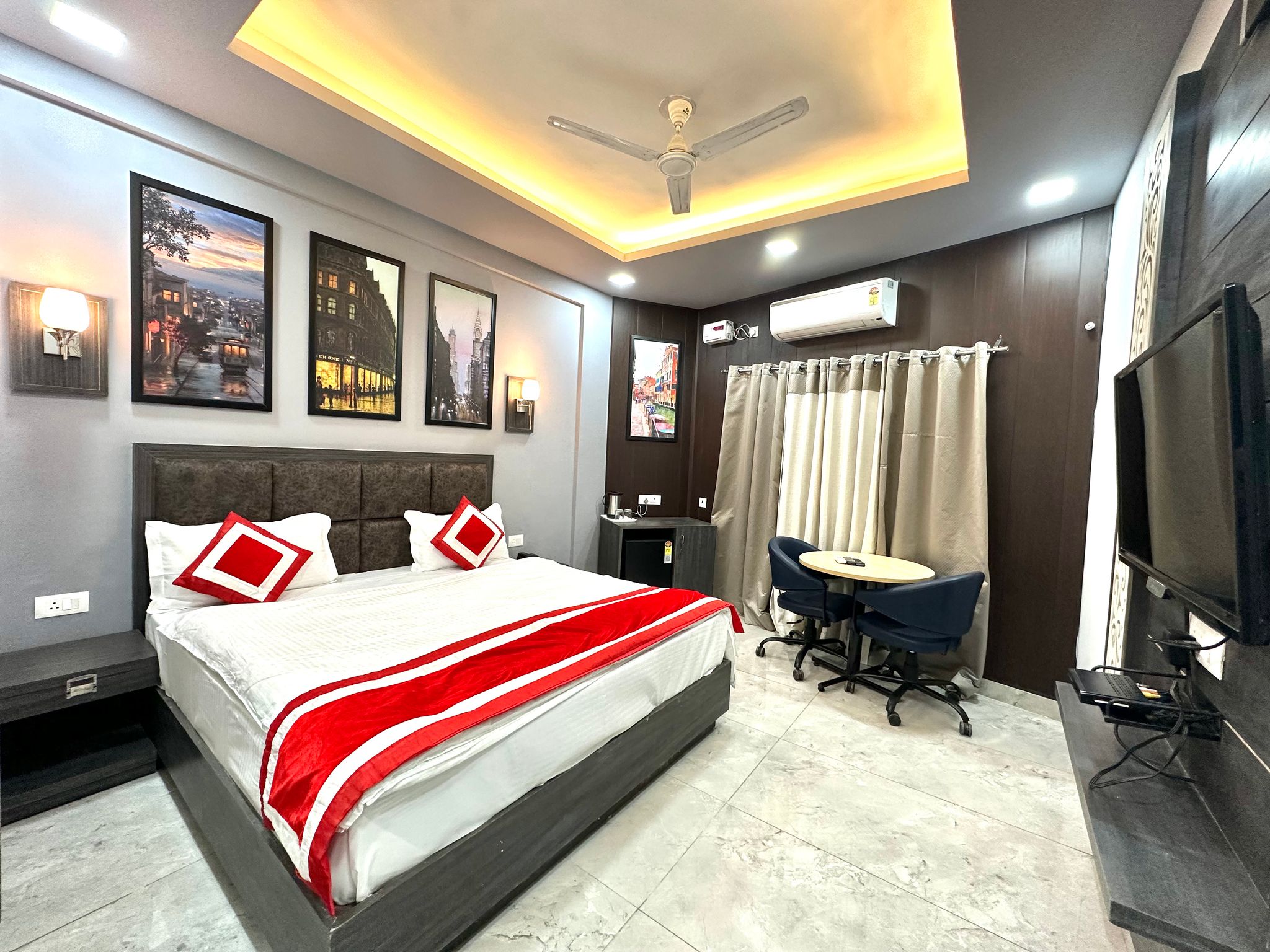Hotel Deepshikha Executive Room 4