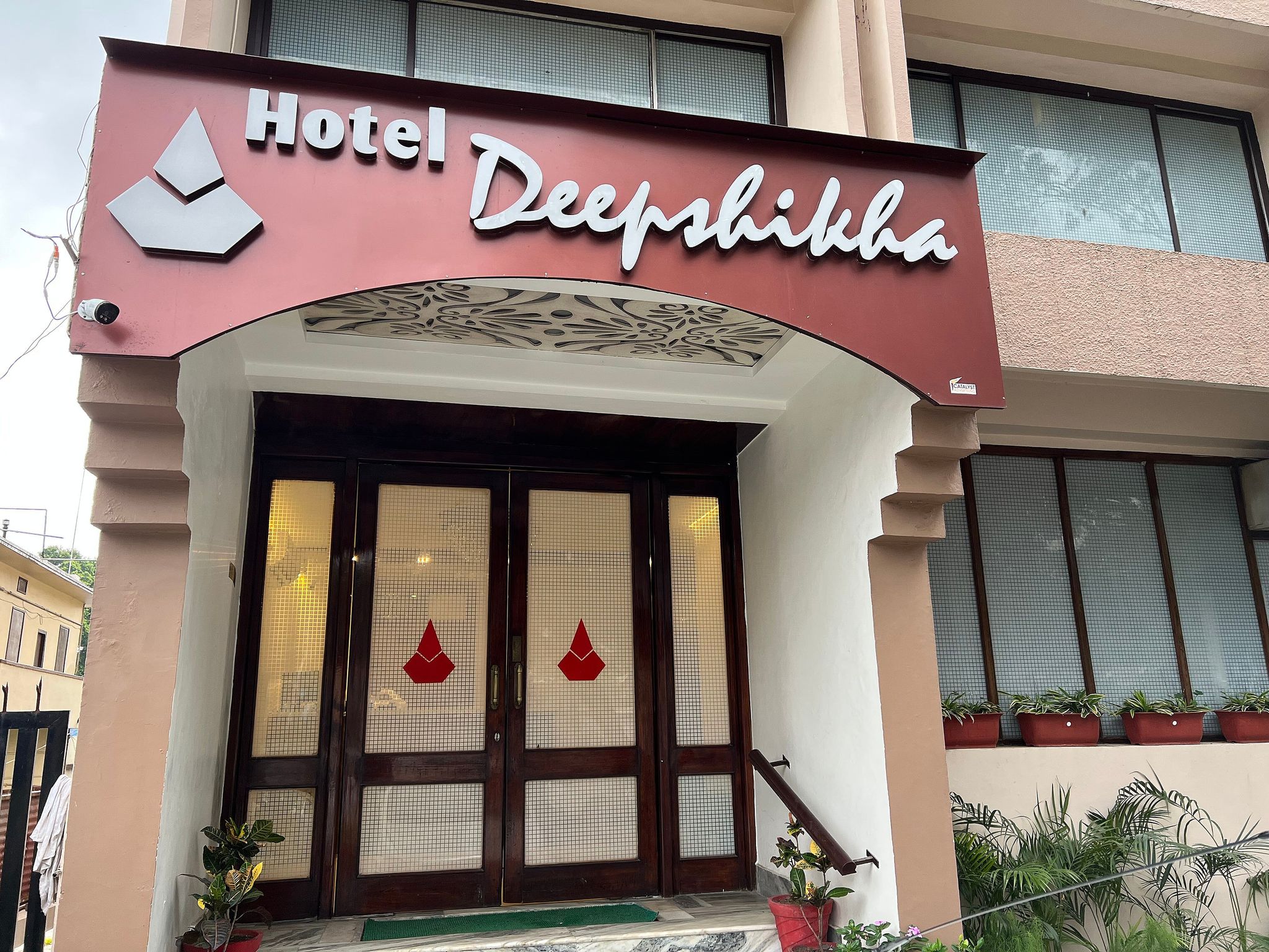 Hotel Deepshikha